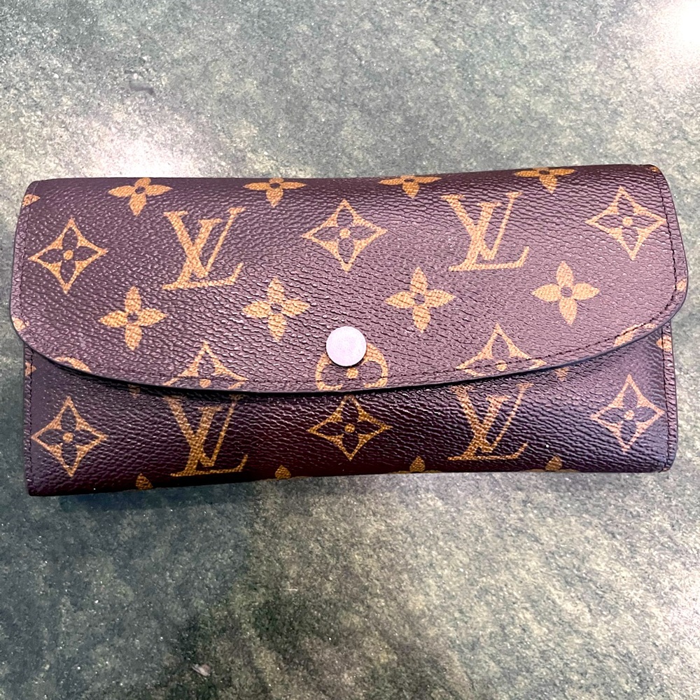 Authentic Louis Vuitton wallet